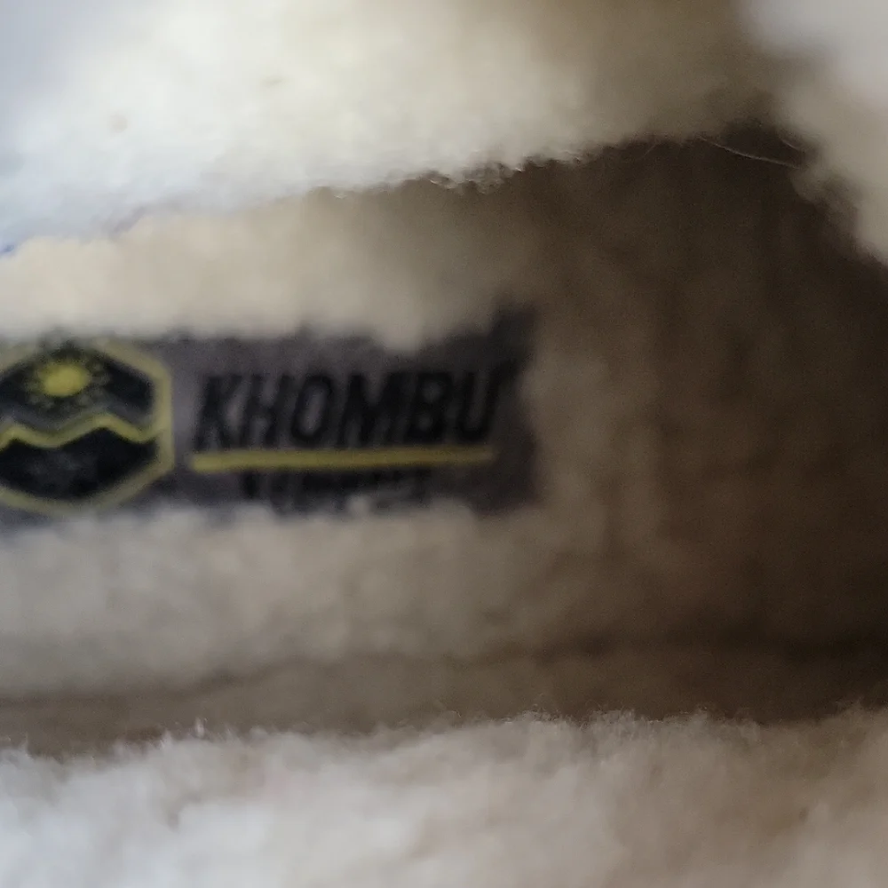 Khombu Size 9 Daisy Ankle Faux Fur-Lined Winter Duck Boots
